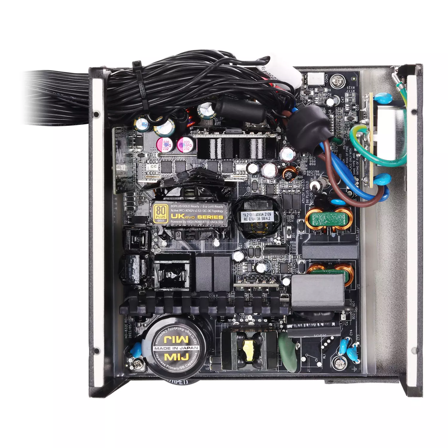 منبع تغذیه گرین مدل GP600A-UK EVO - Image 3